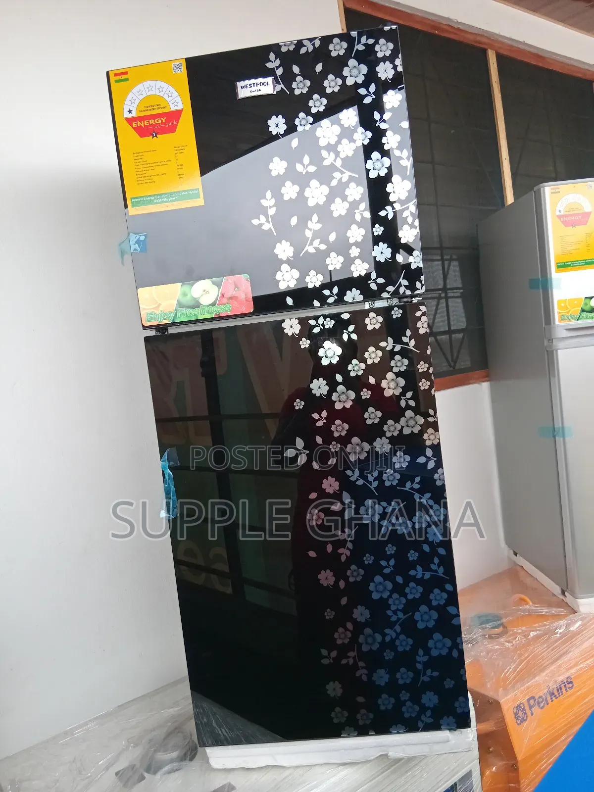 Black Beauty Refrigerator, Westpool 115a Refrigerator