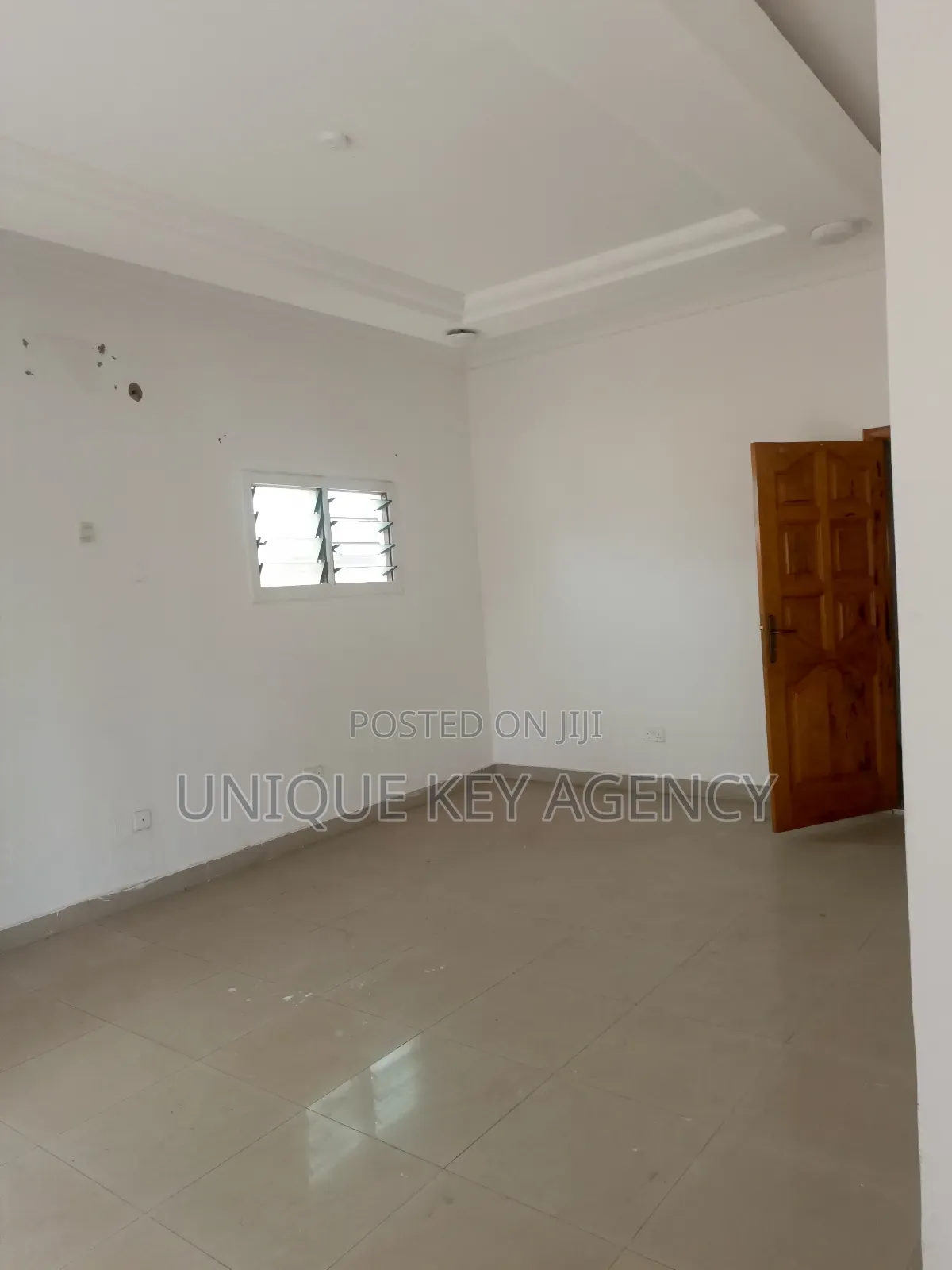 5bdrm House in Unique Key Agency, Dzorwulu for rent