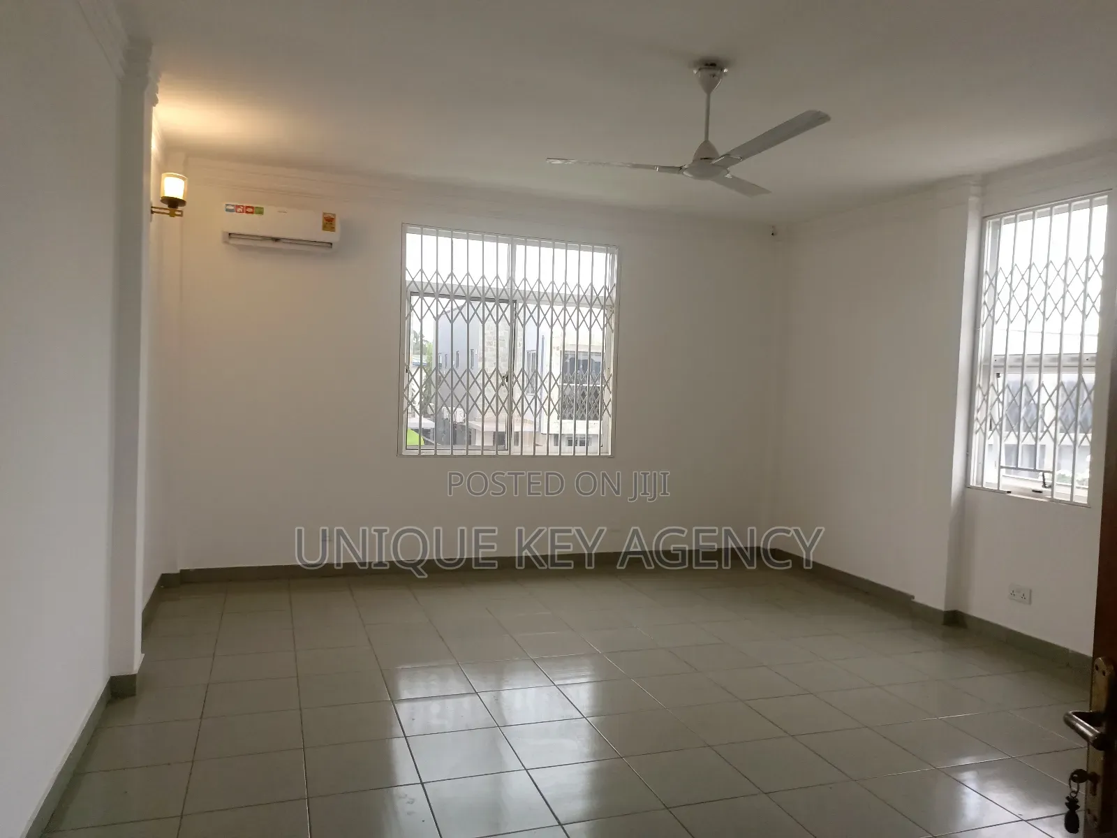 6bdrm House in Unique Key Agency, Dzorwulu for rent