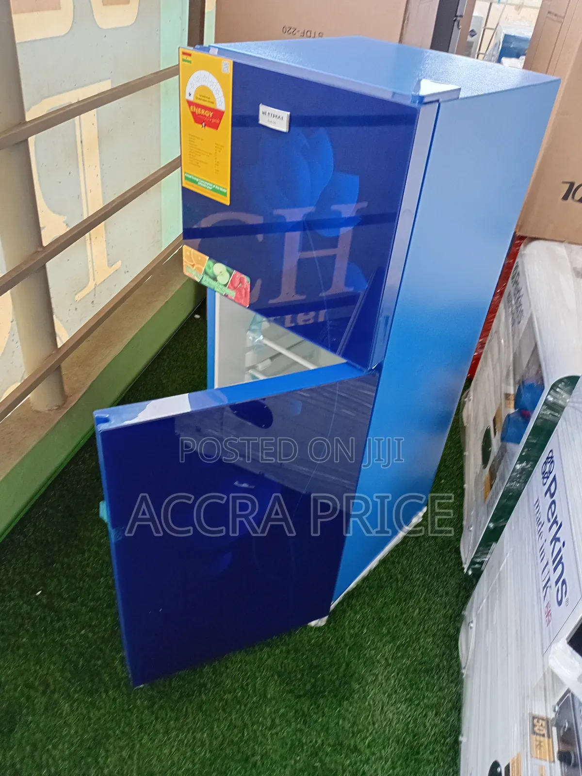Best Fridge-Freezer for Small Spaces - Westpool Wp-128a
