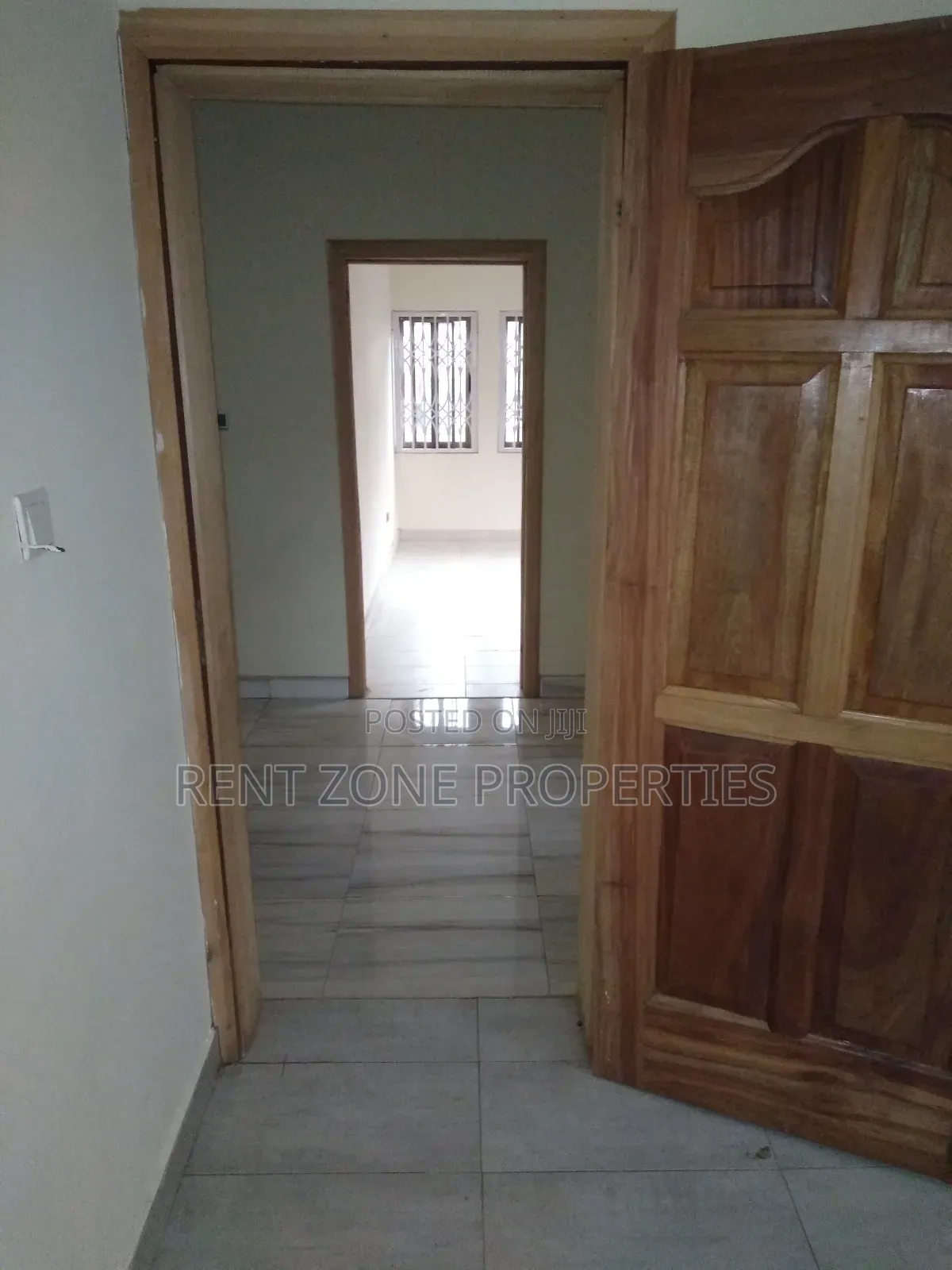 3bdrm Apartment in Rent Zone Properties, Ofankor for rent