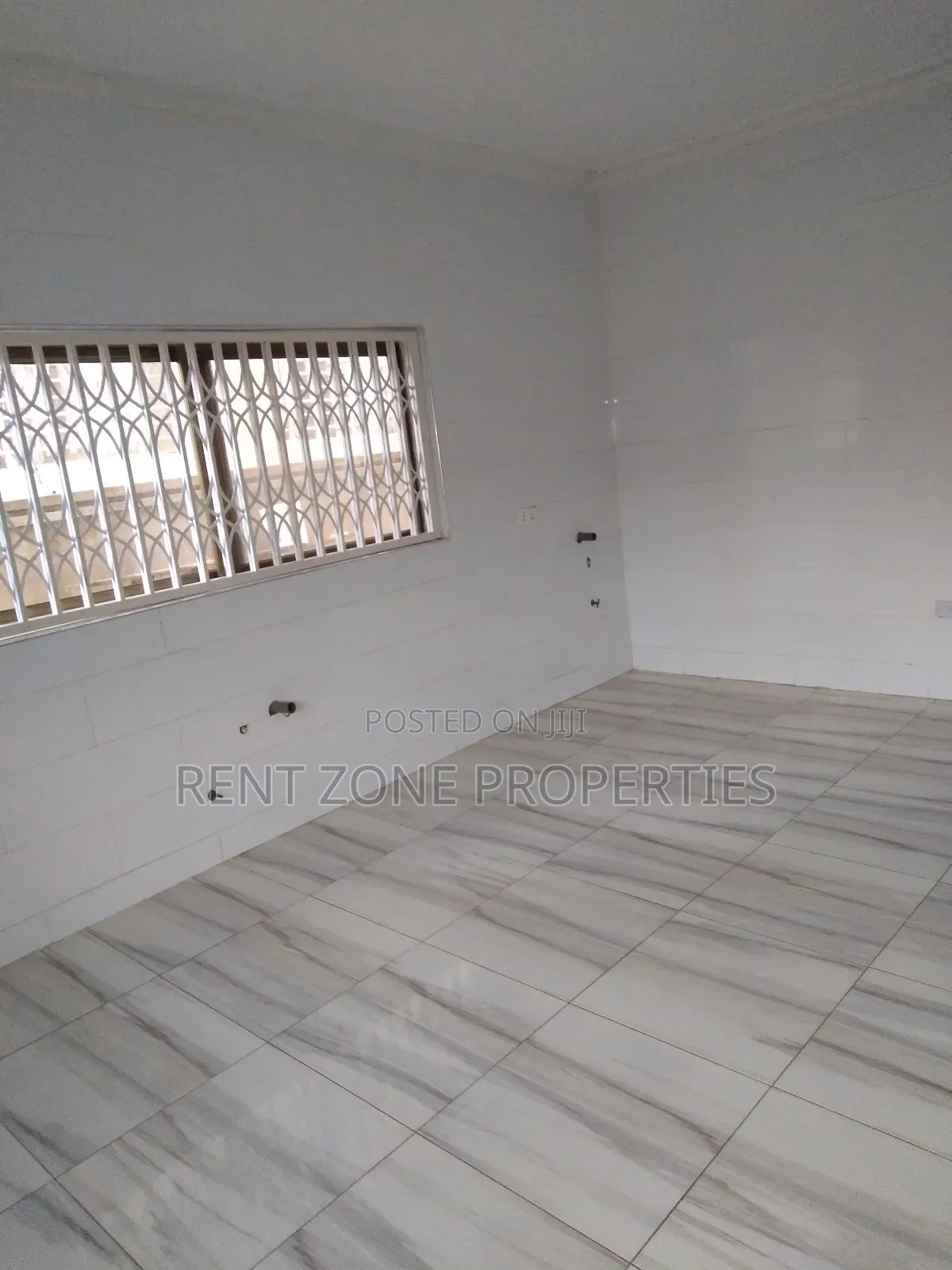 3bdrm Apartment in Rent Zone Properties, Ofankor for rent