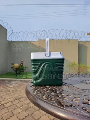 10 Litres Breeze Ice Chest