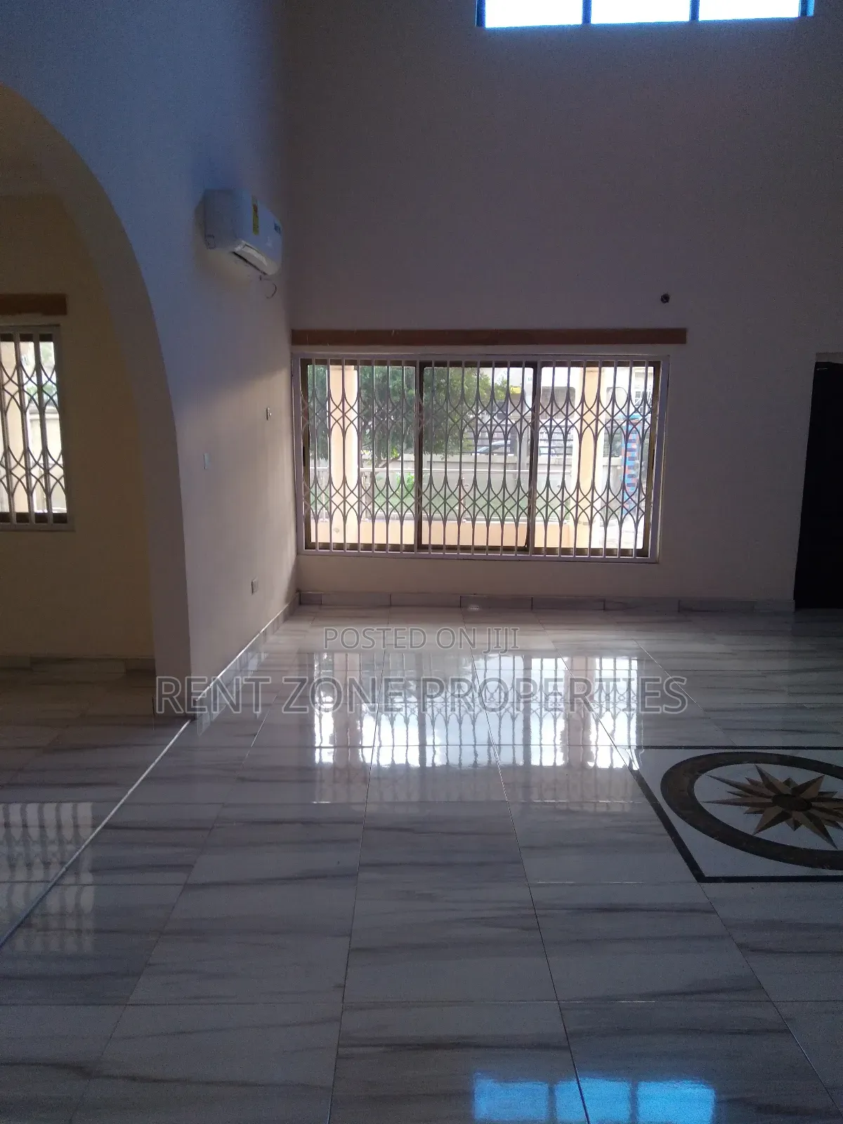 3bdrm Apartment in Rent Zone Properties, Ofankor for rent