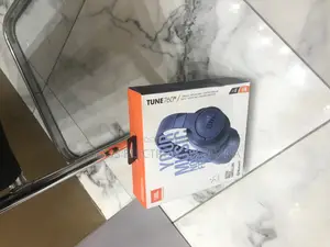 Photo - Astounding JBL Tune 760nc Wireless Over-Ear Nc Headphone