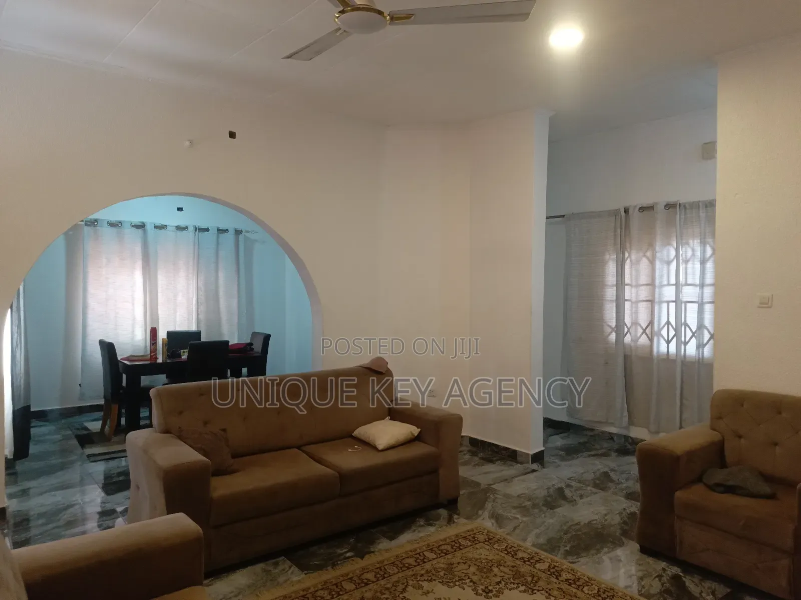 3bdrm House in Unique Key Agency, Manet Court for rent
