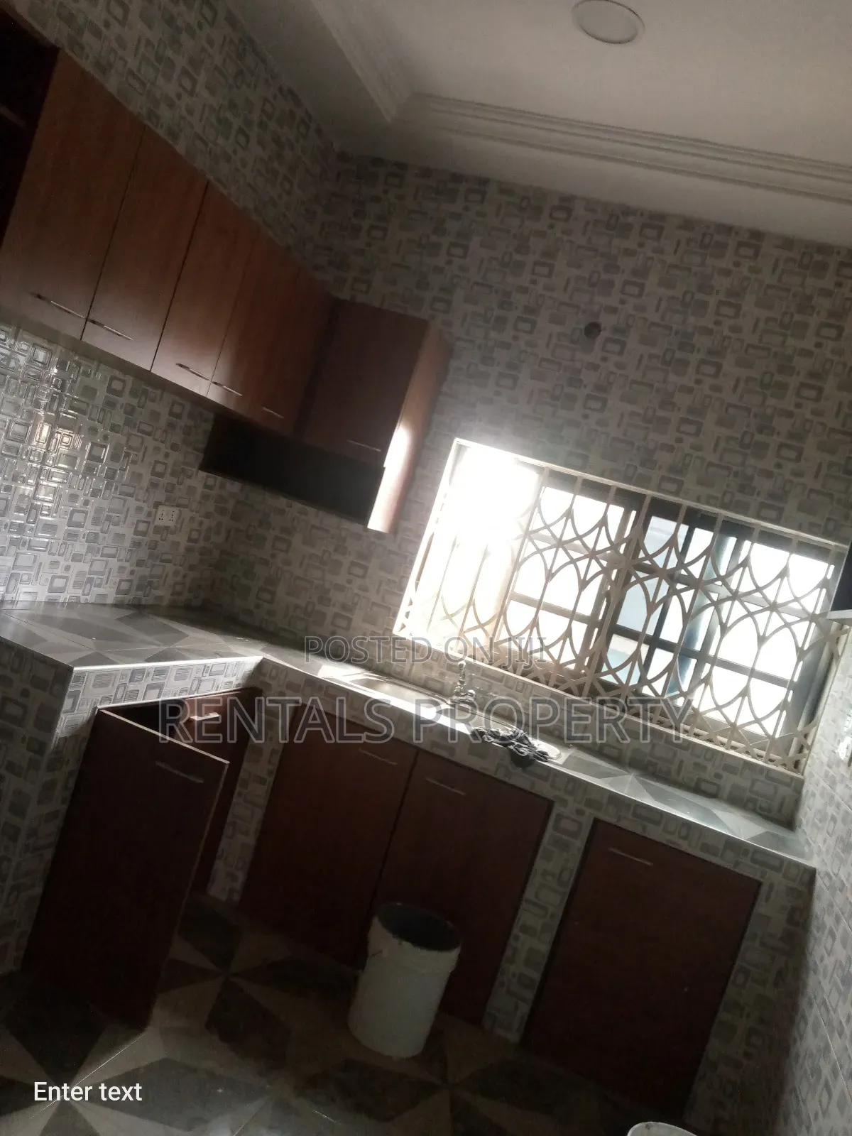 4bdrm Block of Flats in New Legon for rent