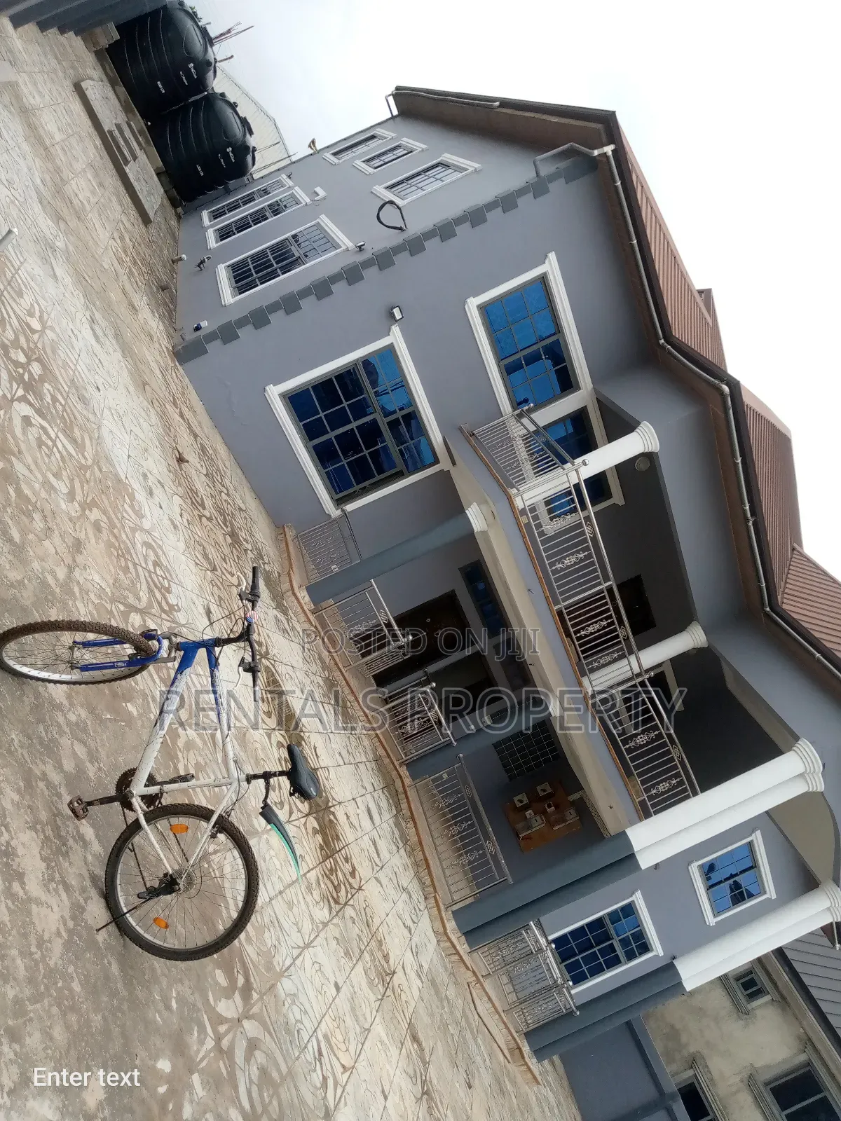 4bdrm Block of Flats in New Legon for rent