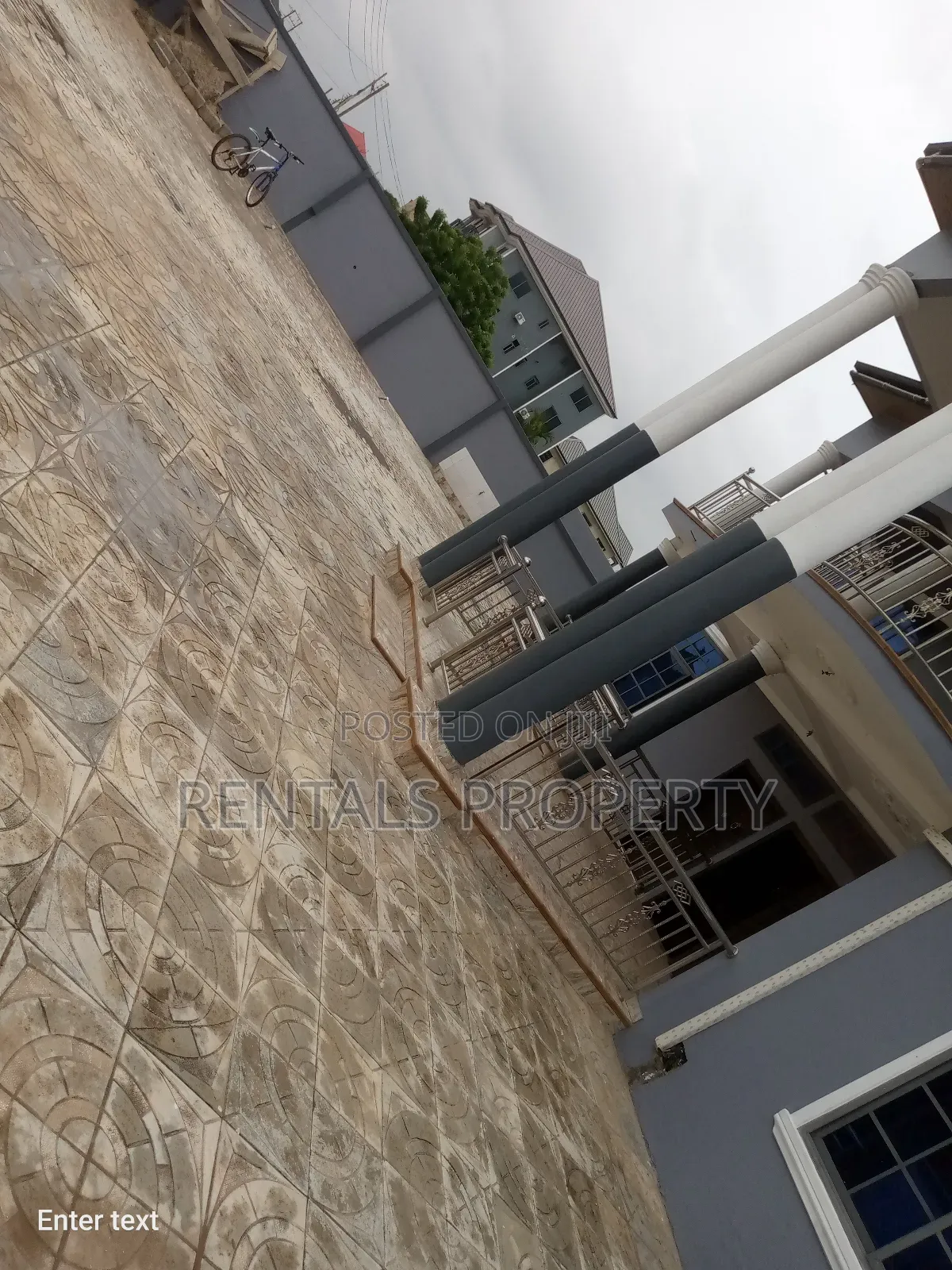 4bdrm Block of Flats in New Legon for rent
