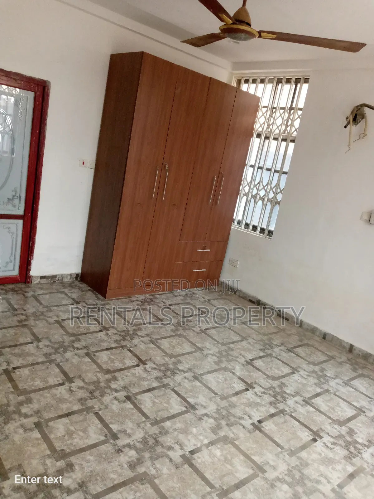 4bdrm Block of Flats in New Legon for rent