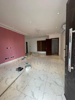 3bdrm House in Unique Key Agency, New Legon for sale
