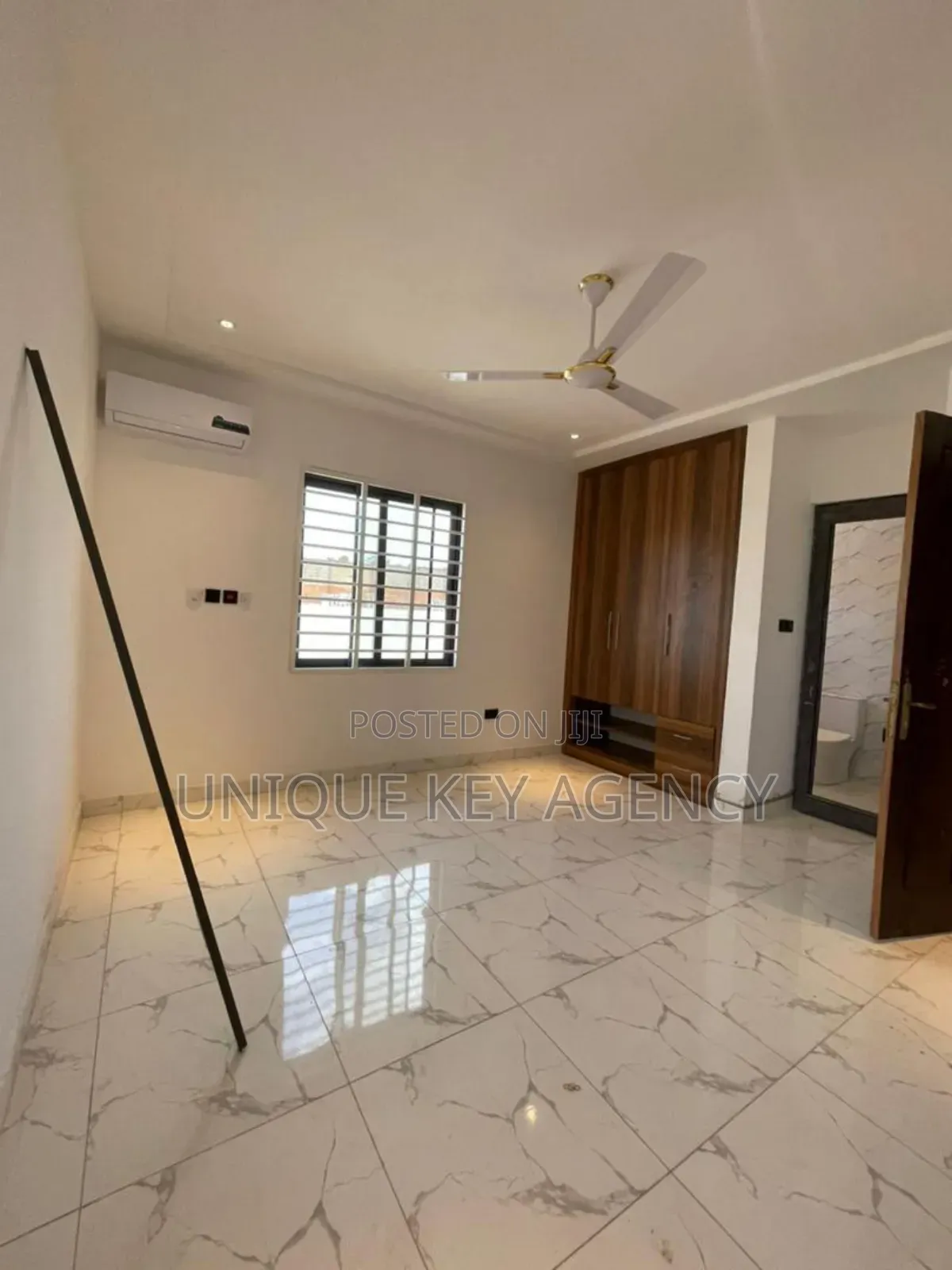 3bdrm House in Unique Key Agency, New Legon for sale