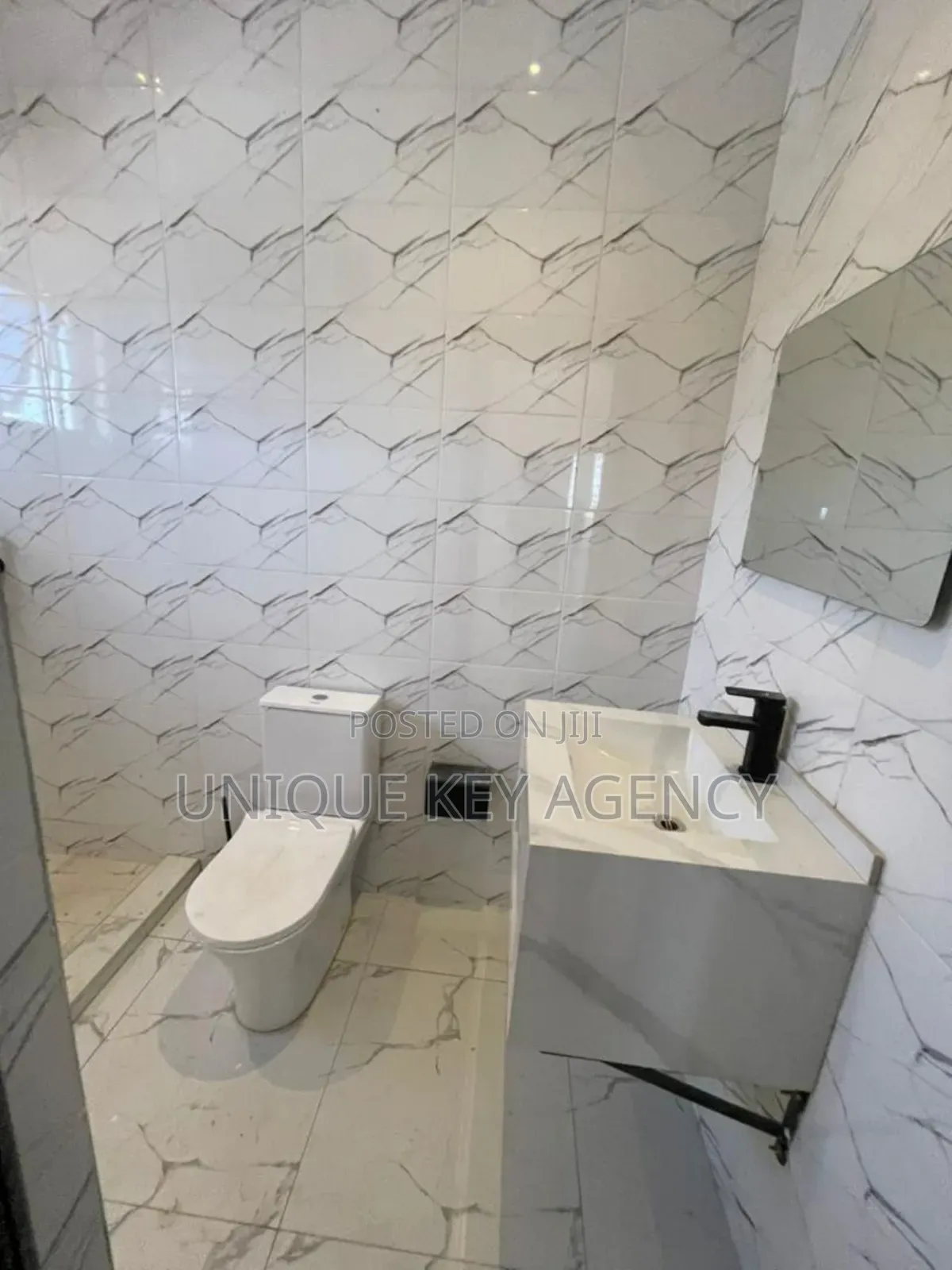 3bdrm House in Unique Key Agency, New Legon for sale