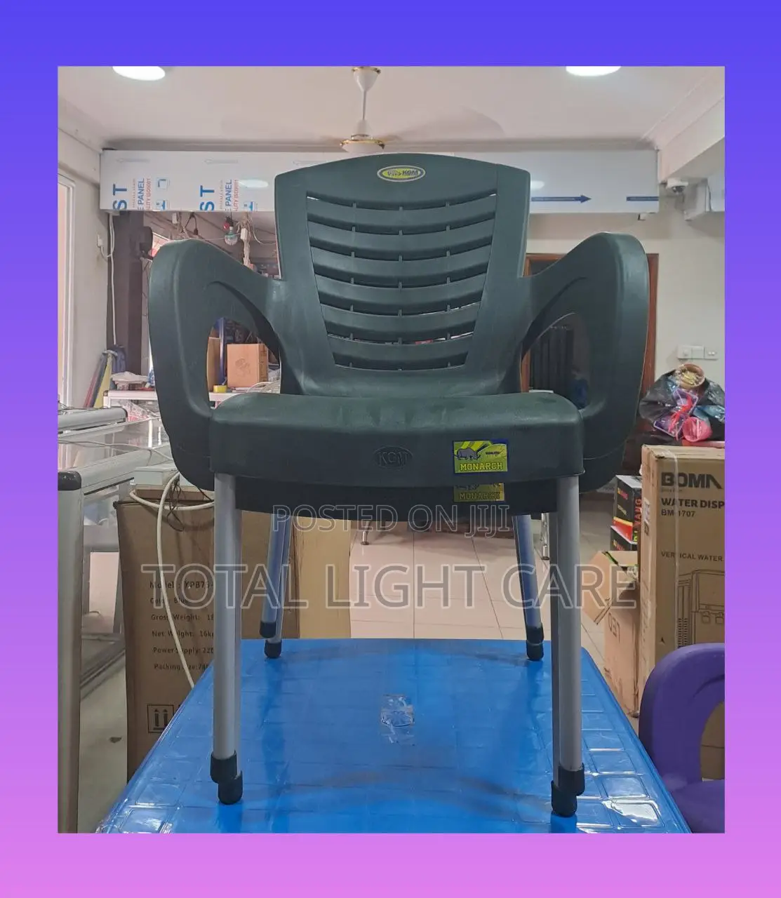 Mornach Plastic Chair