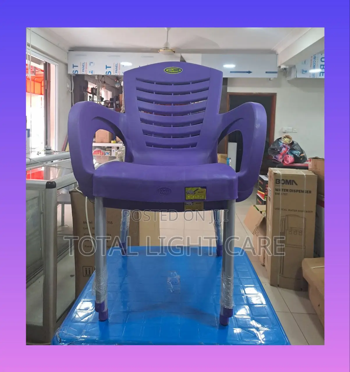 Mornach Plastic Chair