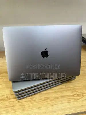 Laptop Apple MacBook Pro 2017 8GB Intel Core i5 SSD 256GB