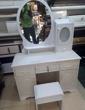 Dressing Mirror Set , Wood and White Design