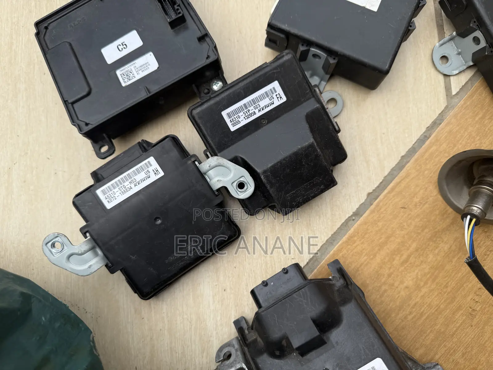 2017-2024 CRV Boot Sensors