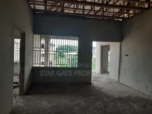 12bdrm House in Asokore Mampong, Kumasi Metropolitan for sale