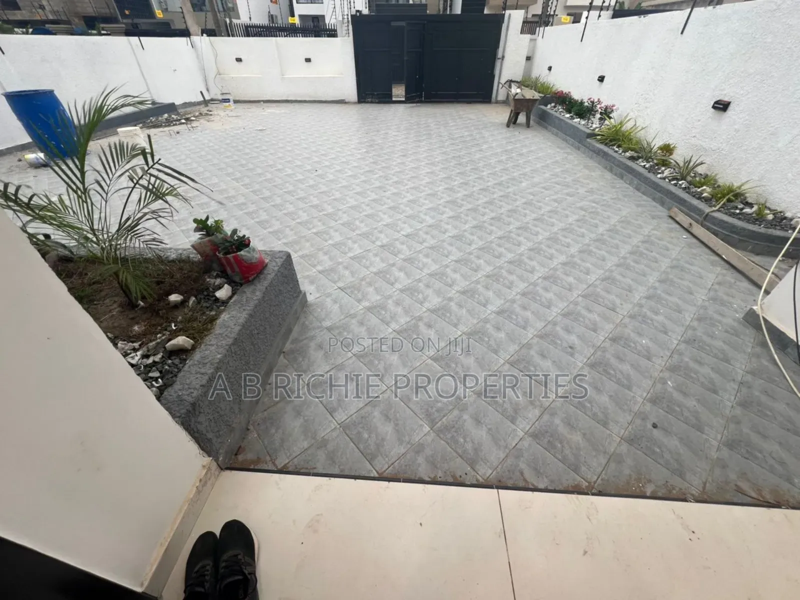 4bdrm House in Ab Richie Properties, East Legon for sale