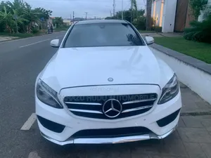 Mercedes-Benz C300 Luxury 4Matic Sedan AWD (2.0L 4cyl 7A) 2016 White
