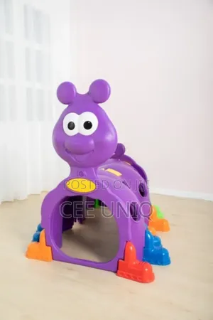 Kids Crawling Tunnel