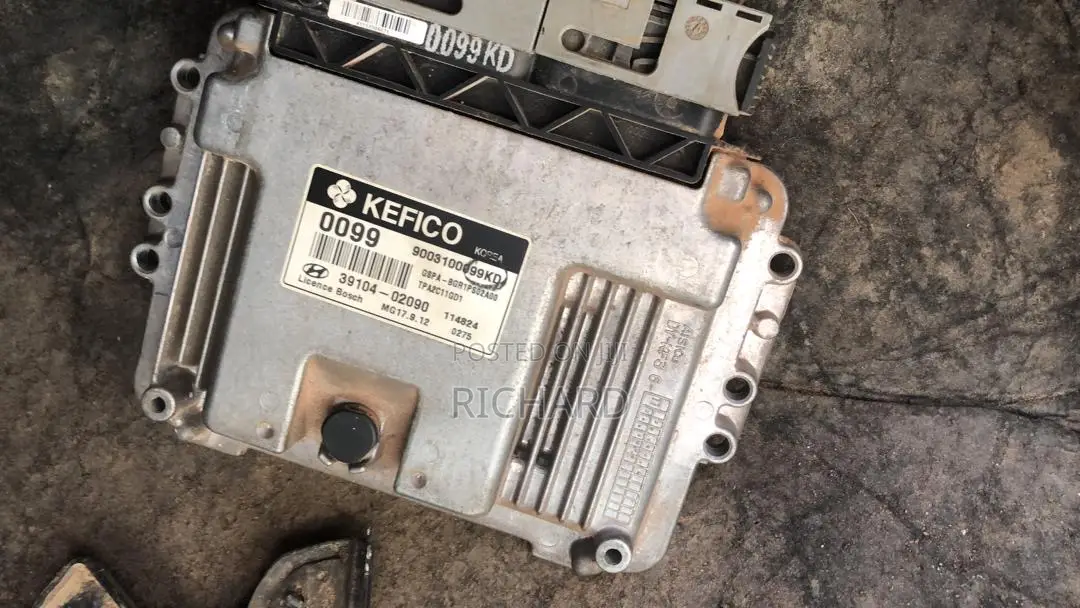 2012 Hyundai I10 Control Board 0099