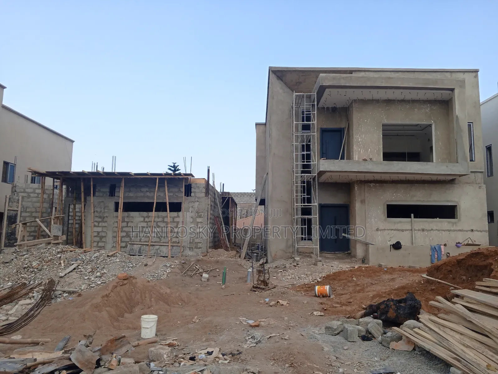 Building Contractor