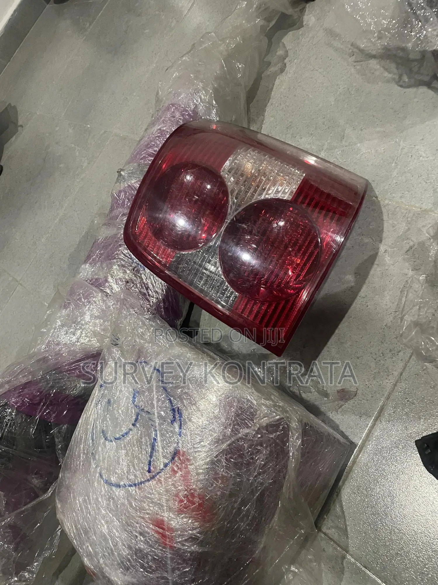Vw Passat 2000-2004 Tail Light