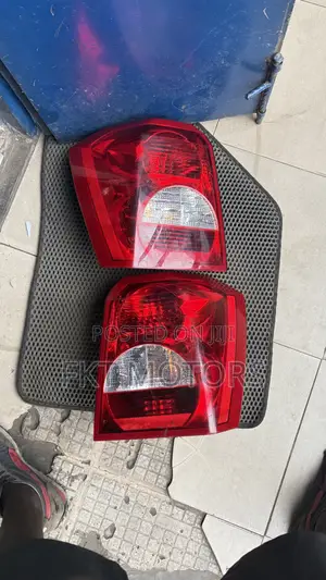 Dodge Caliber Taillight 2005,2006,2007,2008,2009,2010