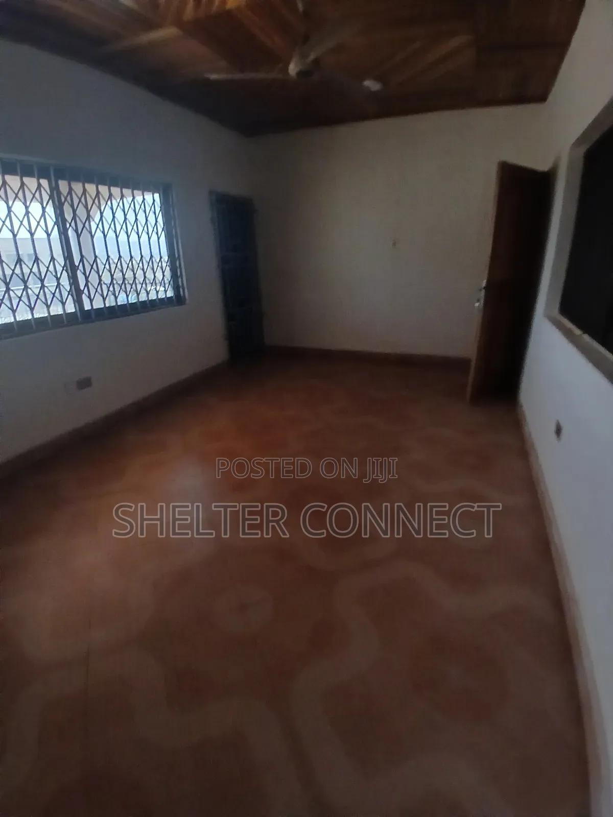 10bdrm House in Pantang, Adenta for rent
