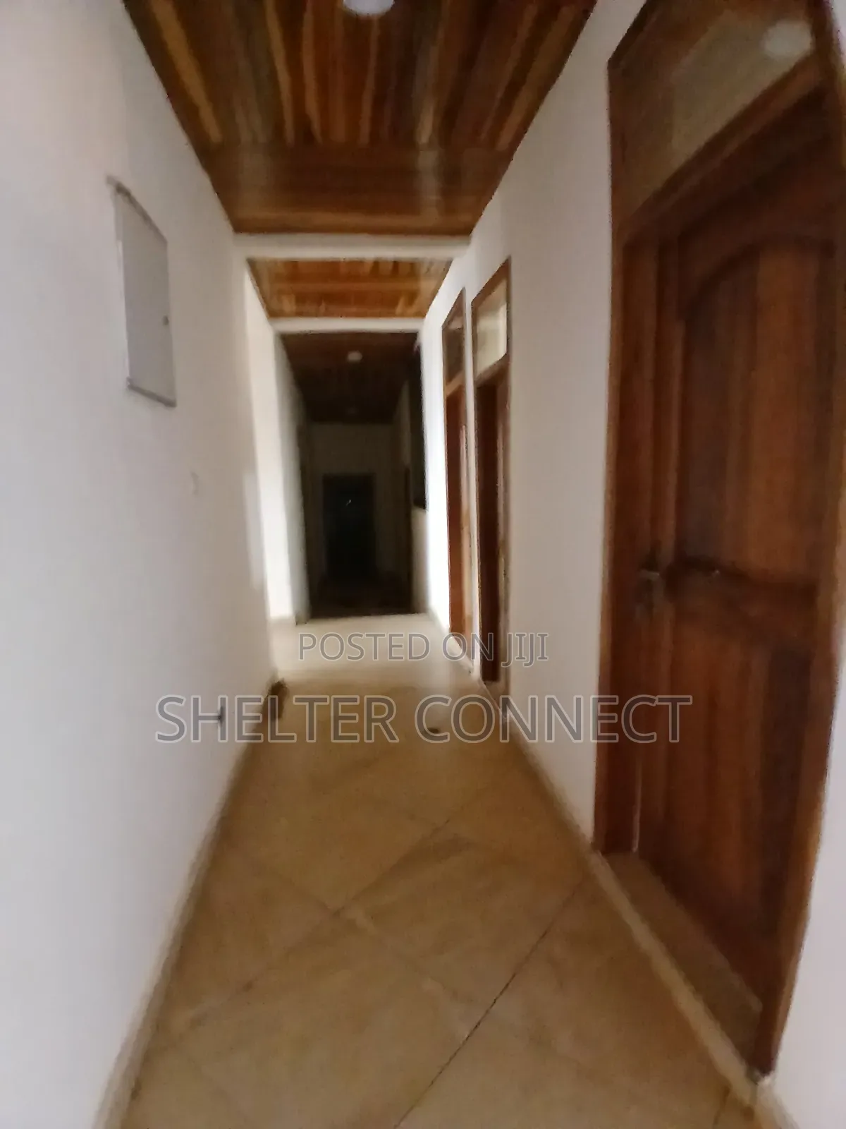 10bdrm House in Pantang, Adenta for rent