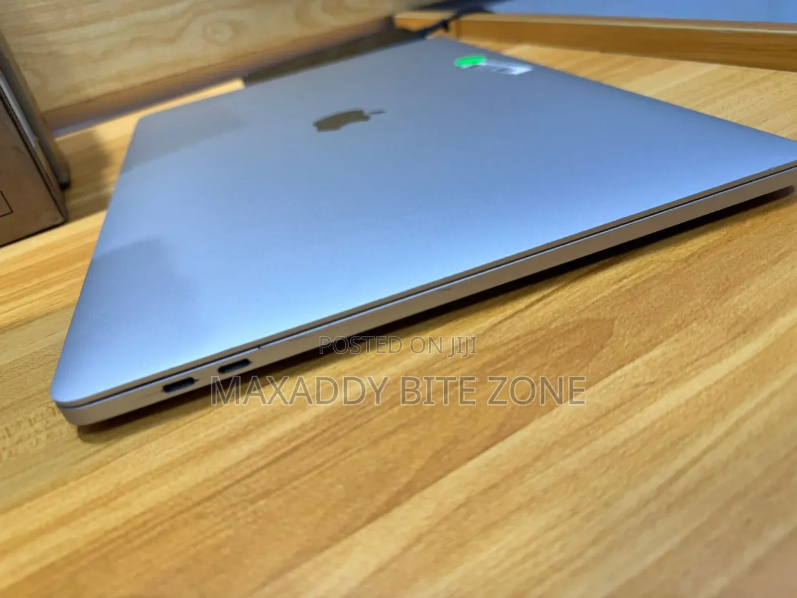 Laptop Apple MacBook Pro 2019 16GB Intel Core i7 SSD 512GB