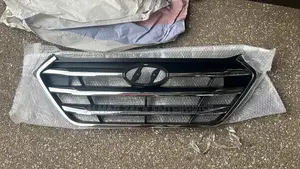 Tucson 2017 Front Grille