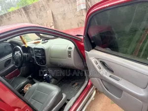 Ford Escape 2004 Red