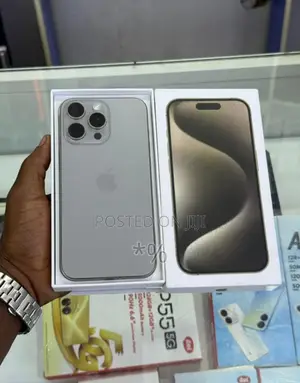 Apple iPhone 15 Pro Max 256 GB Silver