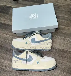 Louis Vuitton Force Cream and Blue