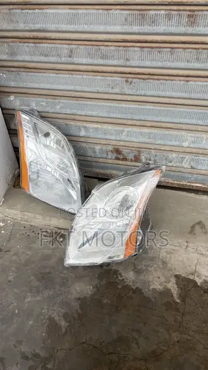 Nissan Sentra Headlight 2007,2008,2009,2010,2011,2012,2013,