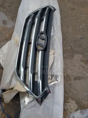 Front Shell Tucson 2017-18 Le