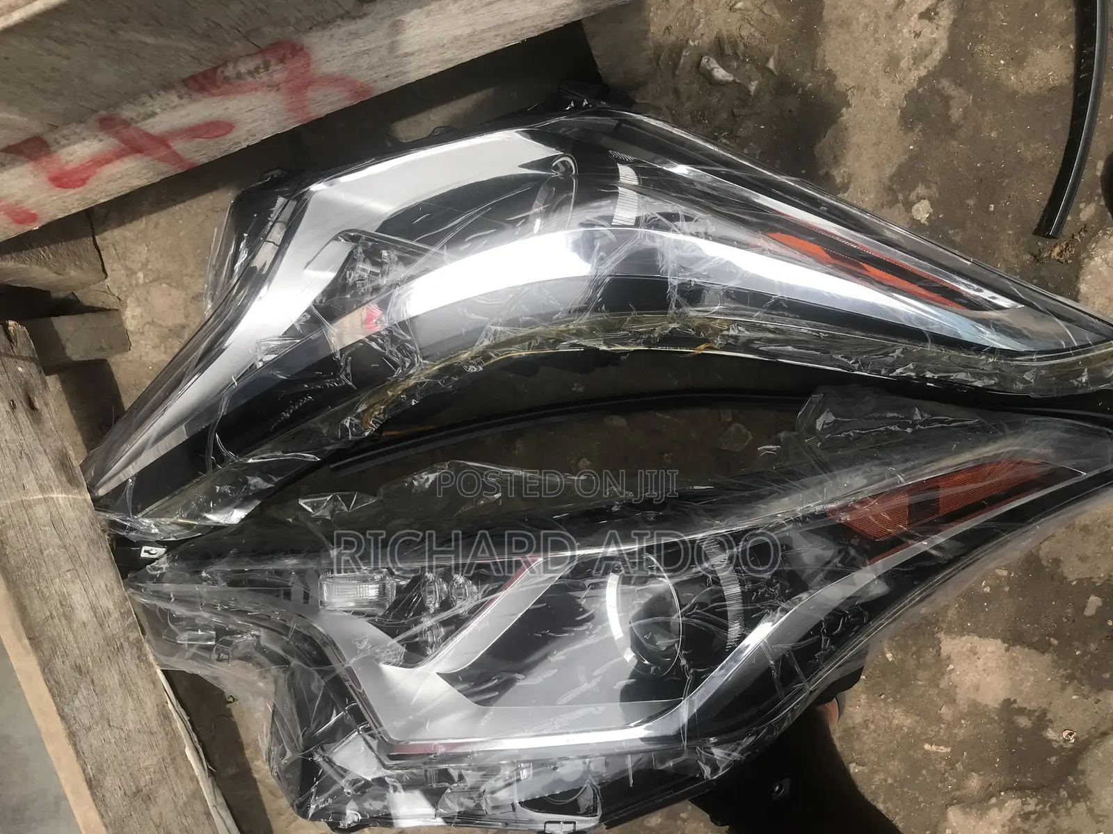 Toyota C-Hr 2016 Headlight Available