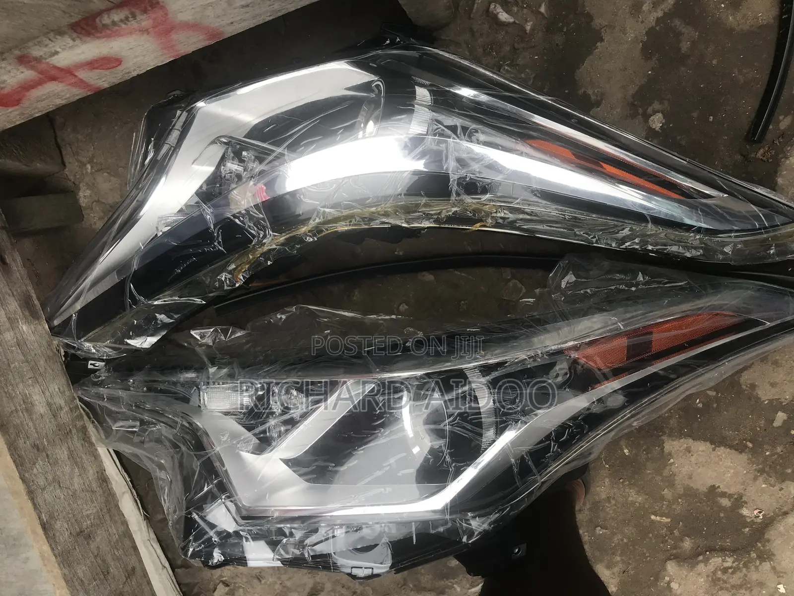 Toyota C-Hr 2016 Headlight Available