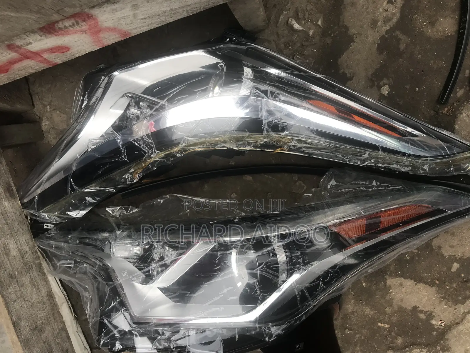 Toyota C-Hr 2016 Headlight Available