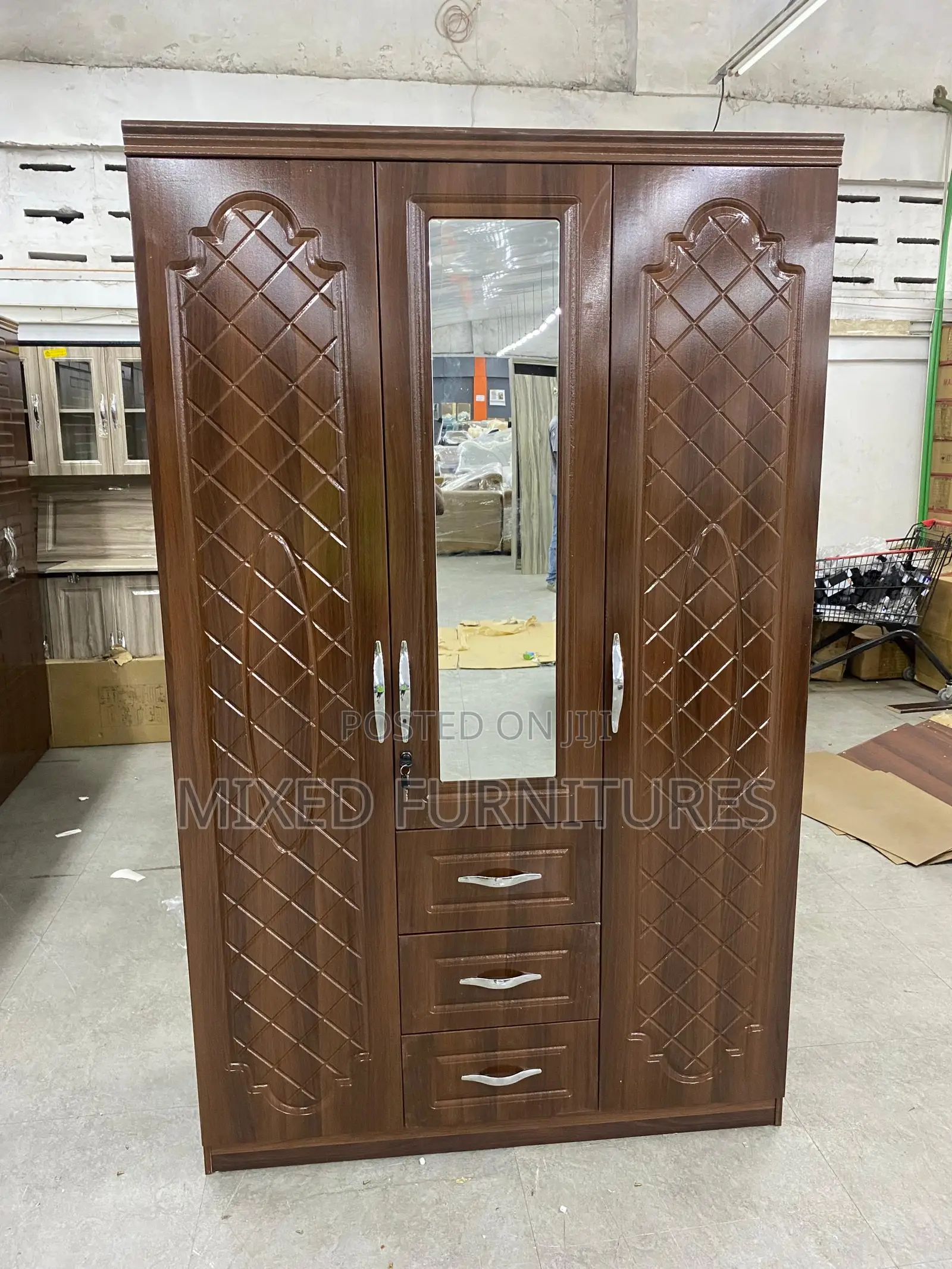 Wardrobe 3 in 1 With 3 Drawers
