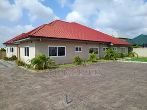 4bdrm House in Dki Properties, Oyibi for sale