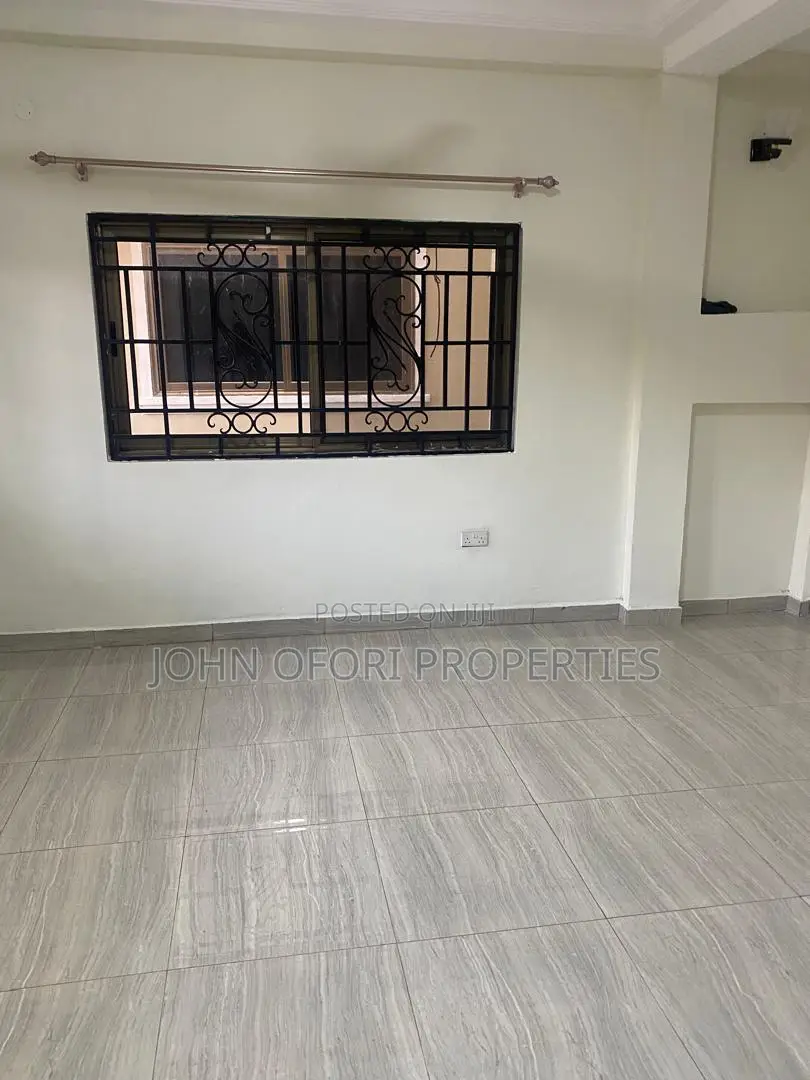 2bdrm Apartment in Emena M. A School, Kumasi Metropolitan for rent
