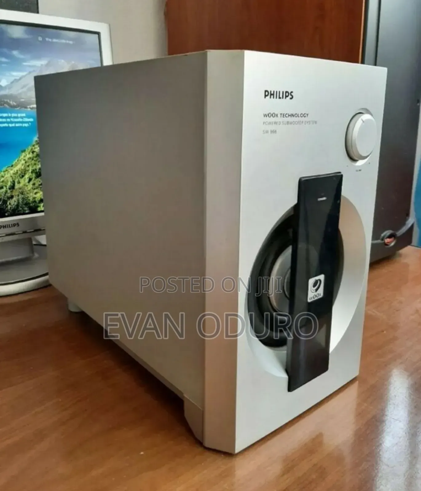 Powerful Active Bass Reflex Philips Dual Subwoofer Magnetic