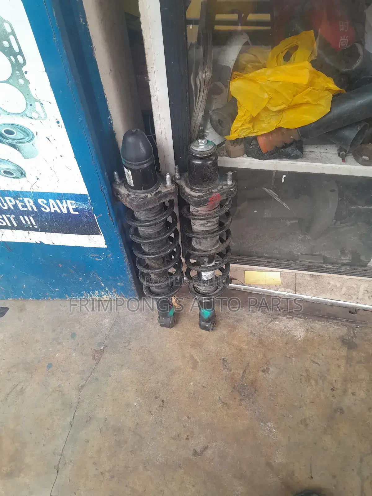Dodge Caliber Back Shocks Absorbers Genuine