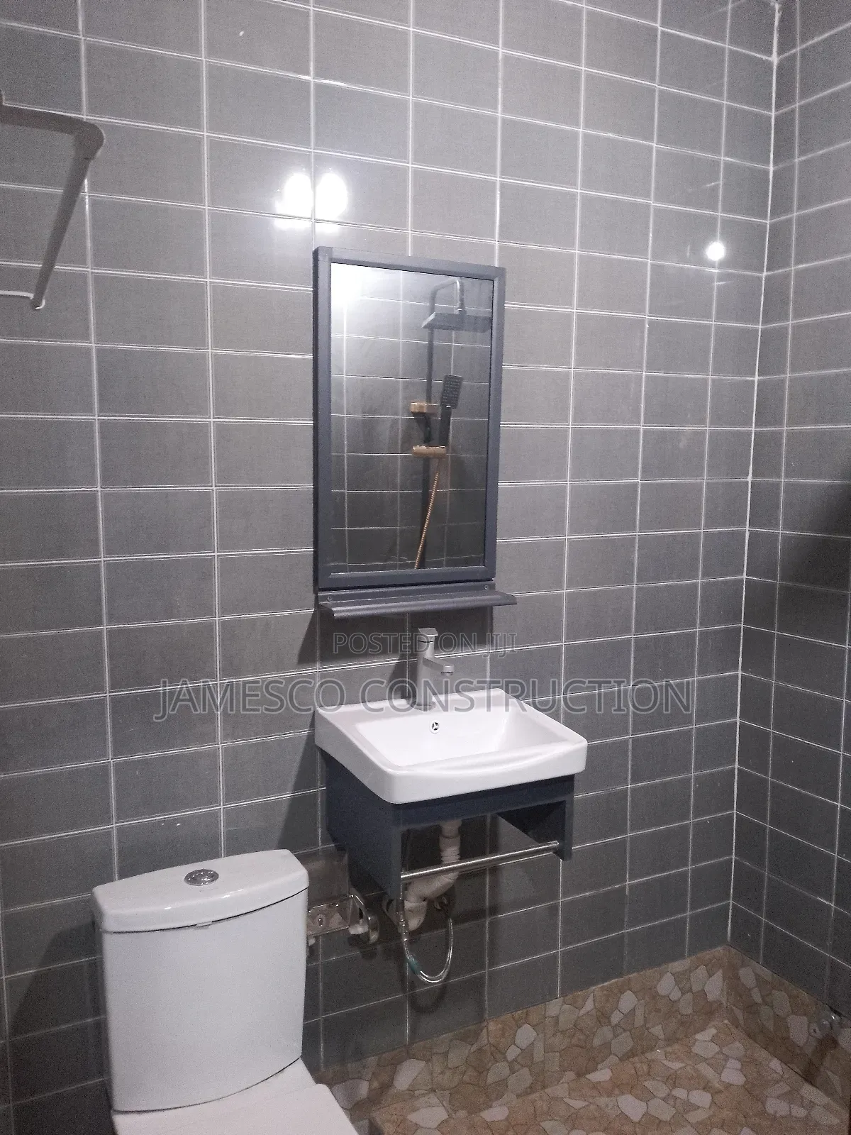 2bdrm Apartment in Lake Side Estates for rent