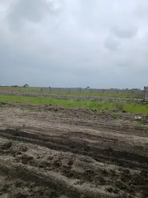 Finding the Dream for Every Owner. "Exceptional Land Sales"