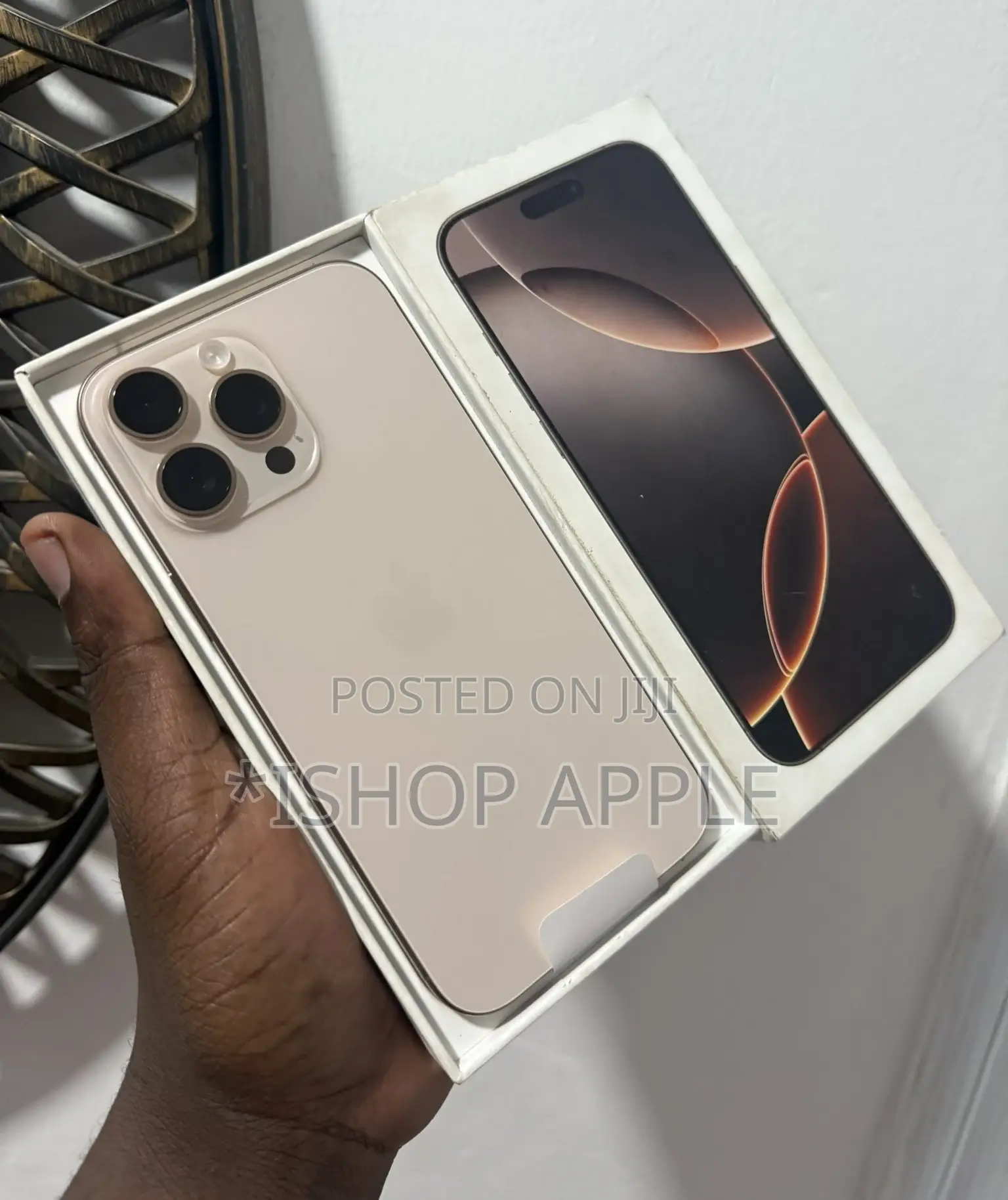 Apple iPhone 16 Pro Max 256 GB Gold